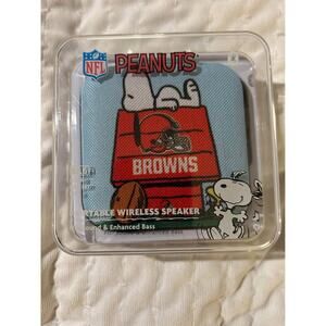 Peanuts Snoopy Browns Portable Wireless Speaker - BRAND NEW